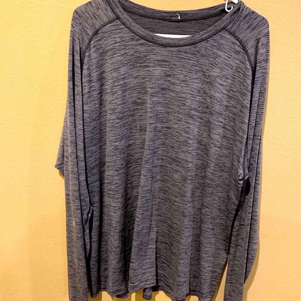 XL metal vent long sleeve